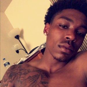 Meet your Posher, Ray